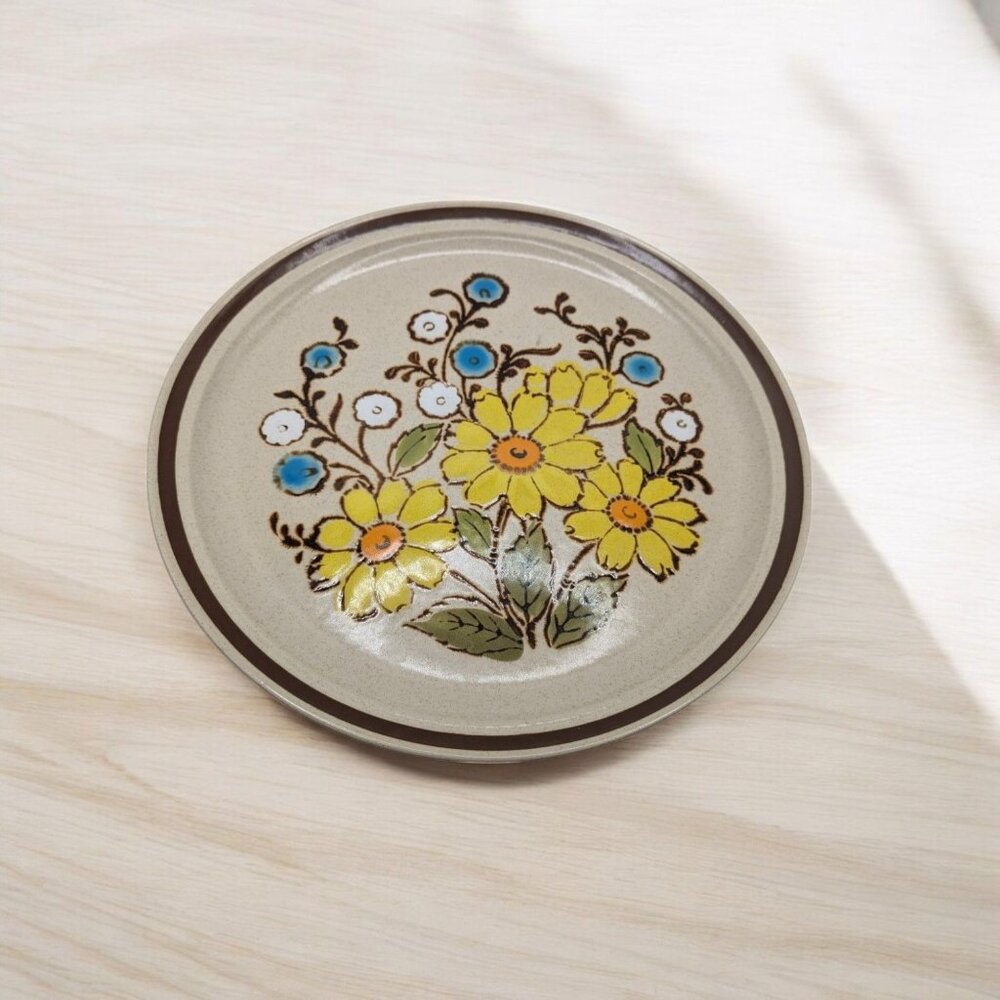 RARE "CAPRI" PLATTER International China Avanti Series Hard to Find and in Excel